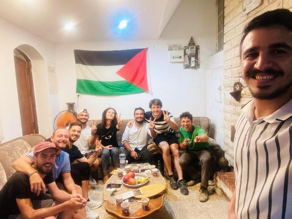 Friends Hostel.Area B Hebron Buitenkant foto